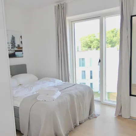 Apartment Cool 1-bed W. Private Terrace